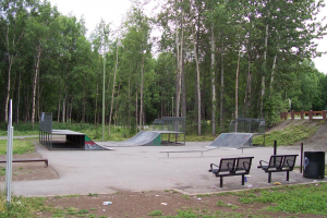 Small skatepark with benches
